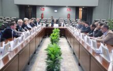 الخليج للنفط و“شل” العالمية تبحثان تطوير الحقول المتقادمة وزيادة الإنتاج