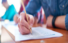 الامتحانات تحت الضغط… مختص يدعو لبيئة نفسية آمنة للطلبة