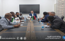 بلدية سبها تبحث تحسين استقرار التيار الكهربائي بالمدينة