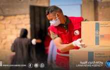 الهلال الأحمر بالكفرة يوزع مساعدات غذائية للنازحين السودانيين بدعم أممي وتنسيق أمني