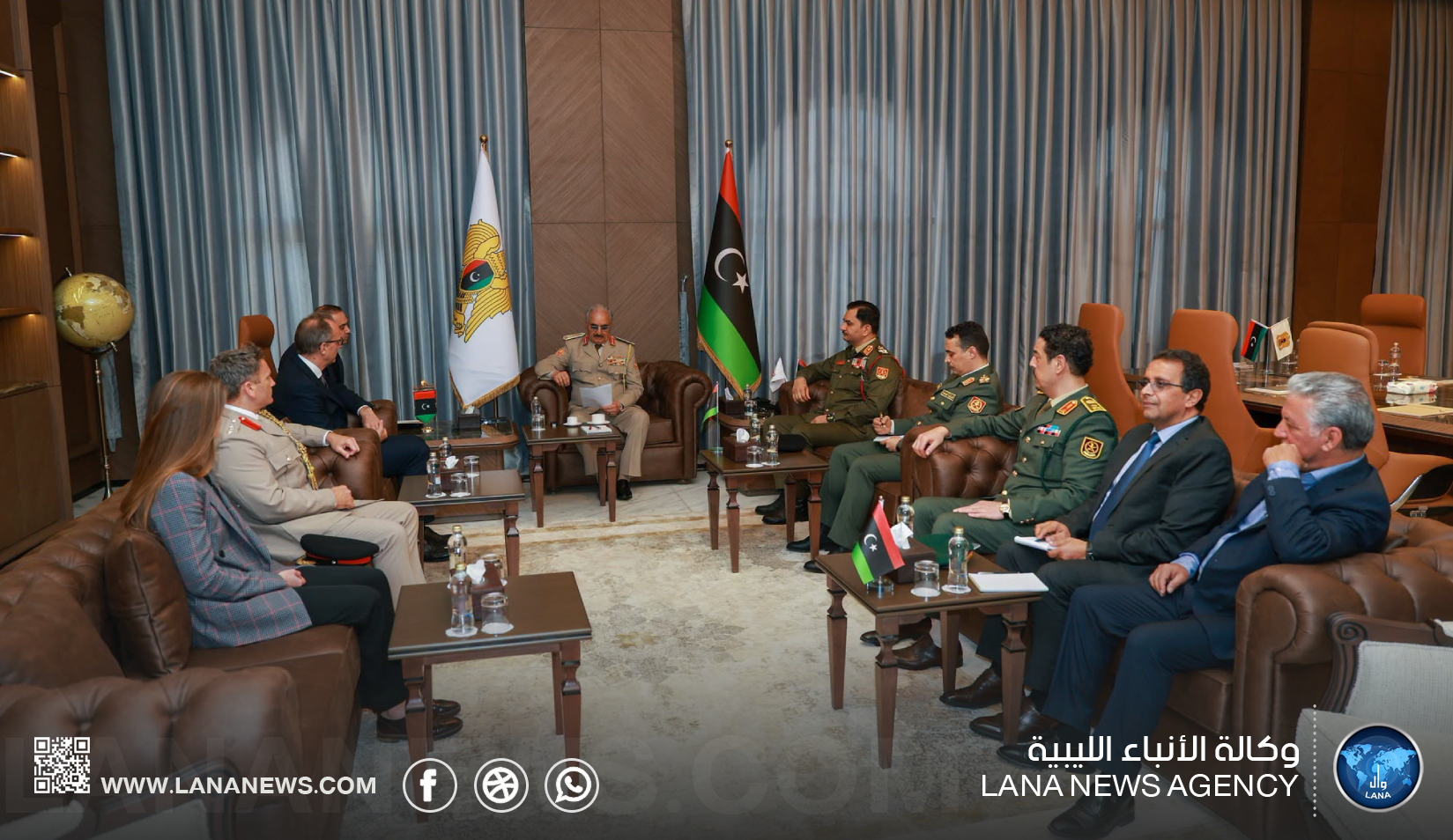 القائد العام يستقبل السفير البريطاني في بنغازي لبحث التطورات السياسية