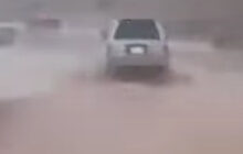 جريان سيول غرب طبرق وتحذيرات من تنقلات غير ضرورية