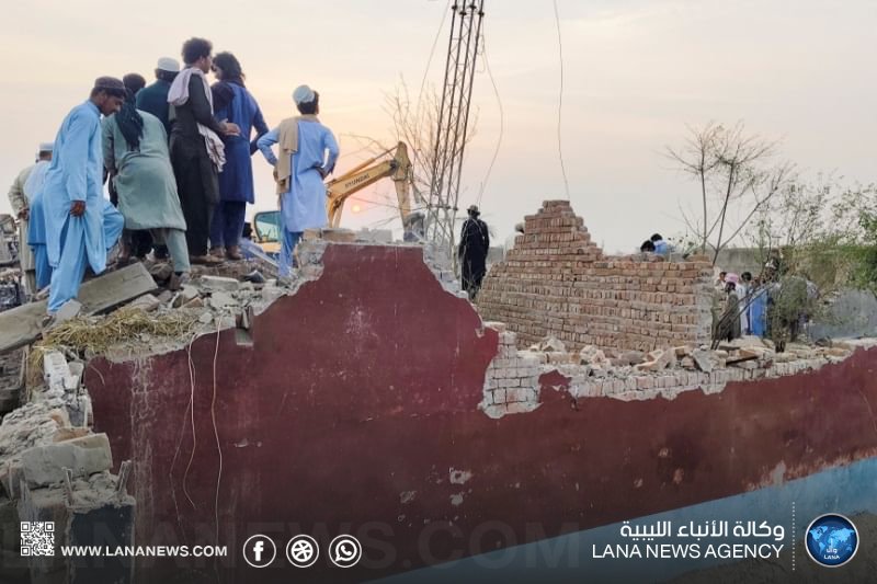 مقتل (12) شرطياً في تفجير لنقطة تفتيش في باكستان