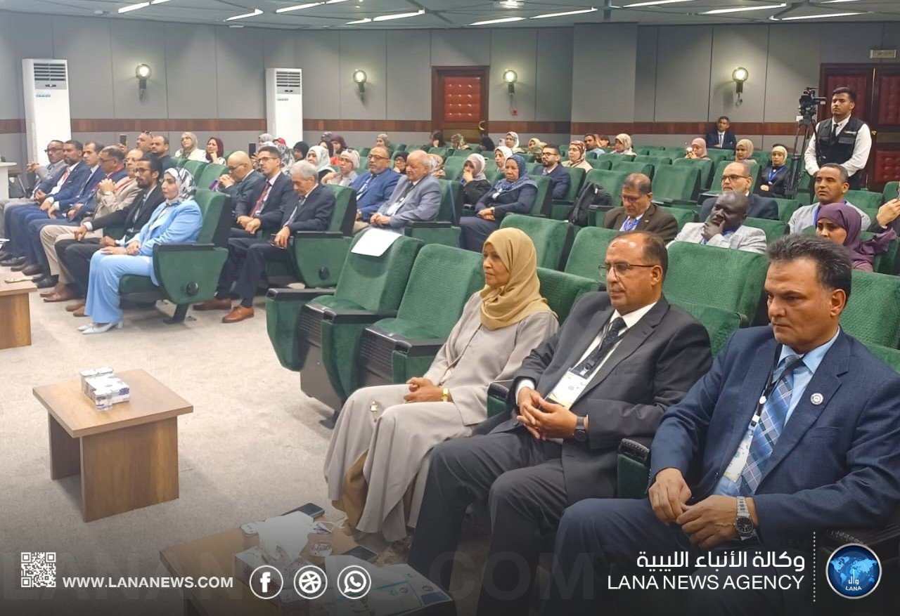 بدء أعمال المؤتمر الدولي للغات في عصر الذكاء الاصطناعي ببنغازي