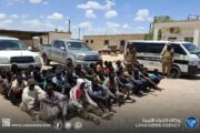 ضبط (52) مهاجراً في عمق المناطق الصحراوية الجنوبية