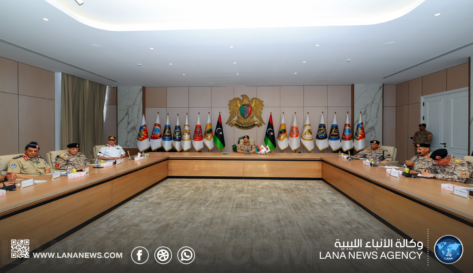 رئيس الأركان يُناقش الأوضاع العسكرية في الجنوب والغرب