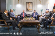 نائب رئيس مجلس وزراء الحكومة الليبية يبحث التعاون مع وفد أكاديمي مصري رفيع في بنغازي
