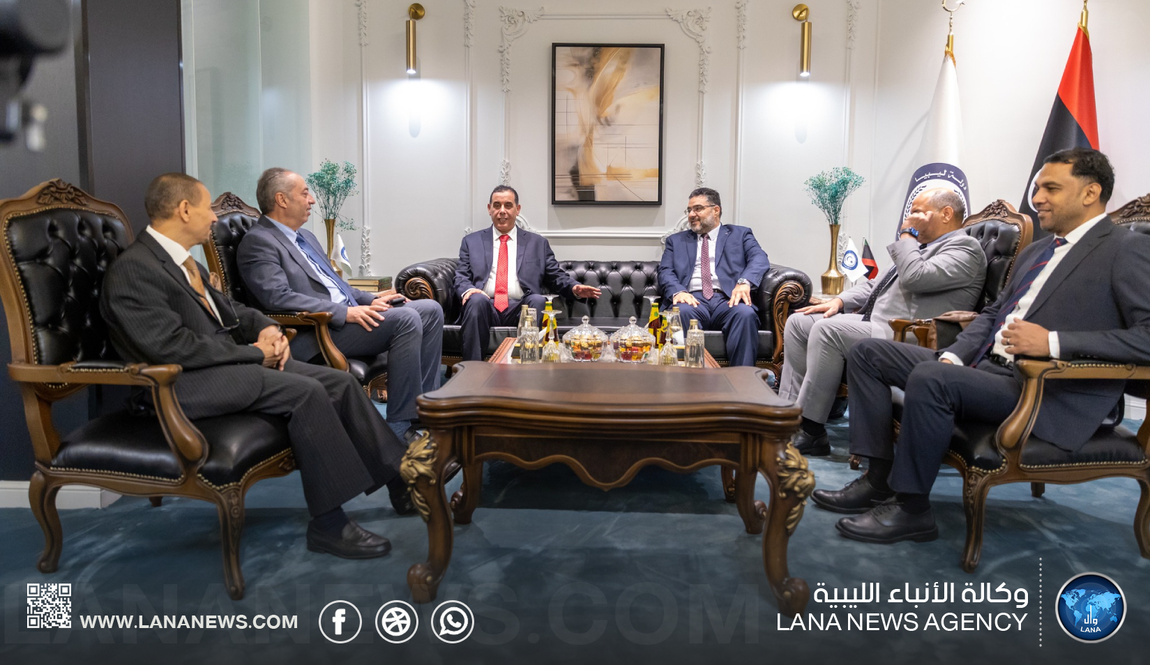 نائب رئيس مجلس وزراء الحكومة الليبية يبحث التعاون مع وفد أكاديمي مصري رفيع في بنغازي