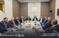 وزارتا الصحة والعمل تبحثان مع مجمع عمال مصر تدريب الكوادر الطبية