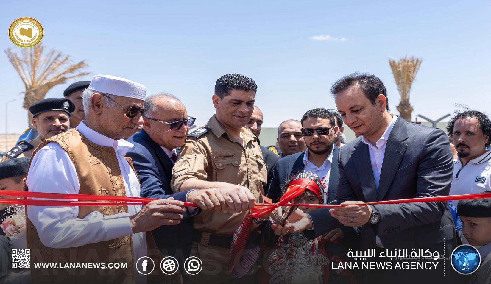 مدير صندوق التنمية يفتتح المجمع الإداري للفرع البلدي بطبرق