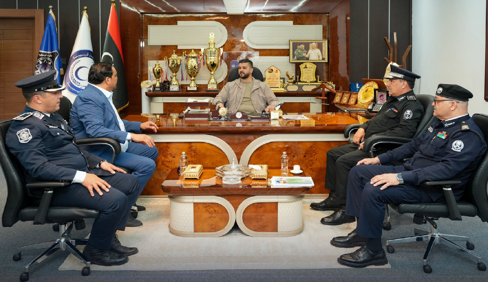 وكيل وزارة الداخلية يتابع أداء جهاز مكافحة الهجرة غير الشرعية