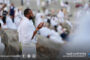 الحجاج يتوافدون إلى عرفات لأداء الركن الأعظم من الحج