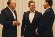 نائب القائد العام يلتقي رئيس المخابرات المصرية وكبير مستشاري ترامب
