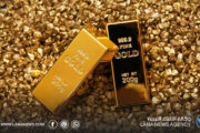 الذهب يواصل التراجع بفعل بيانات اقتصادية قوية في الولايات المتحدة