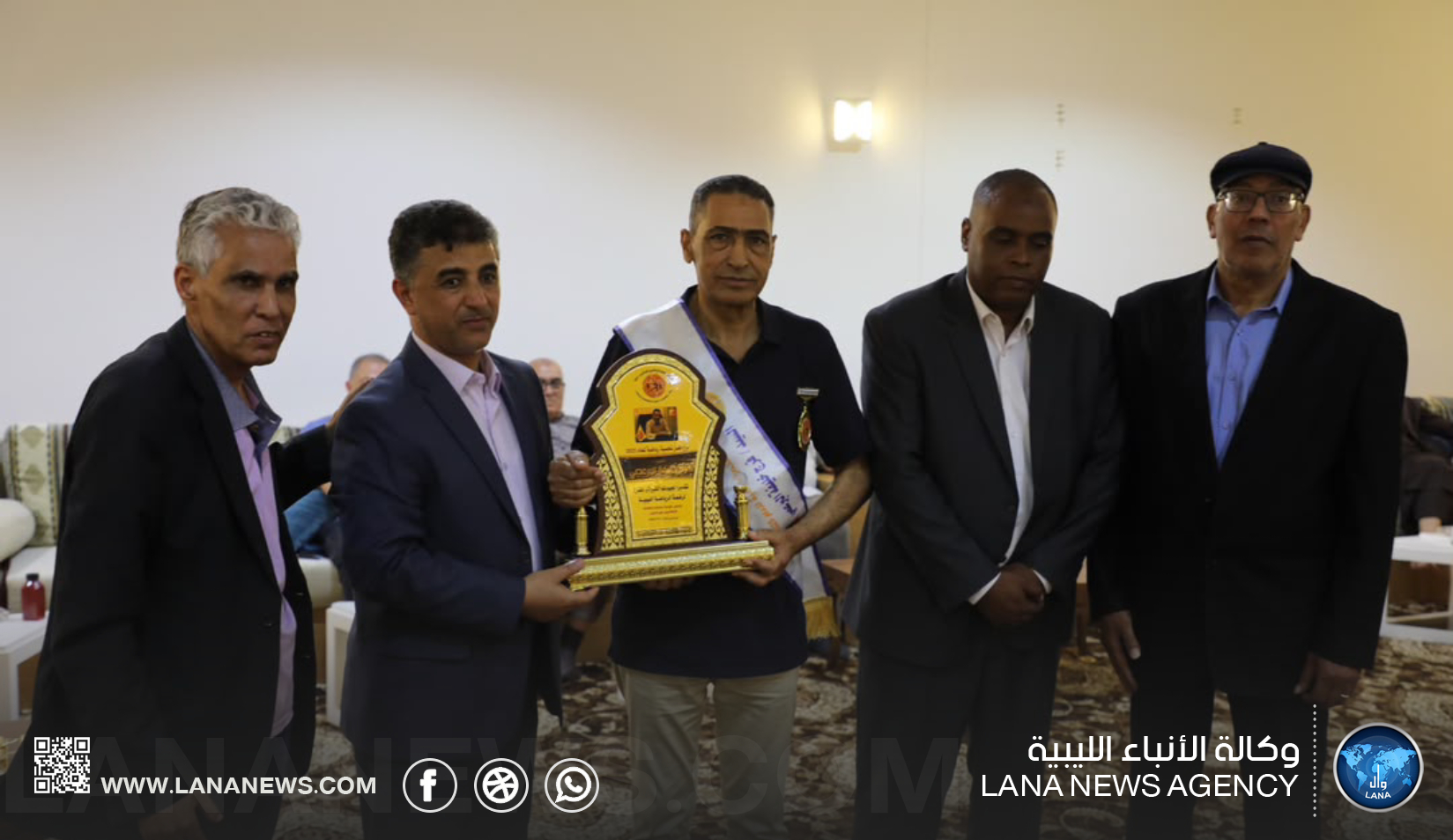 نقابة الإعلاميين الرياضيين تمنح فرج البرعصي لقب شخصية العام الرياضية 2025