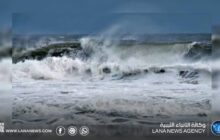 مركز الأرصاد يحذر من رياح نشطة على الساحل الشرقي 