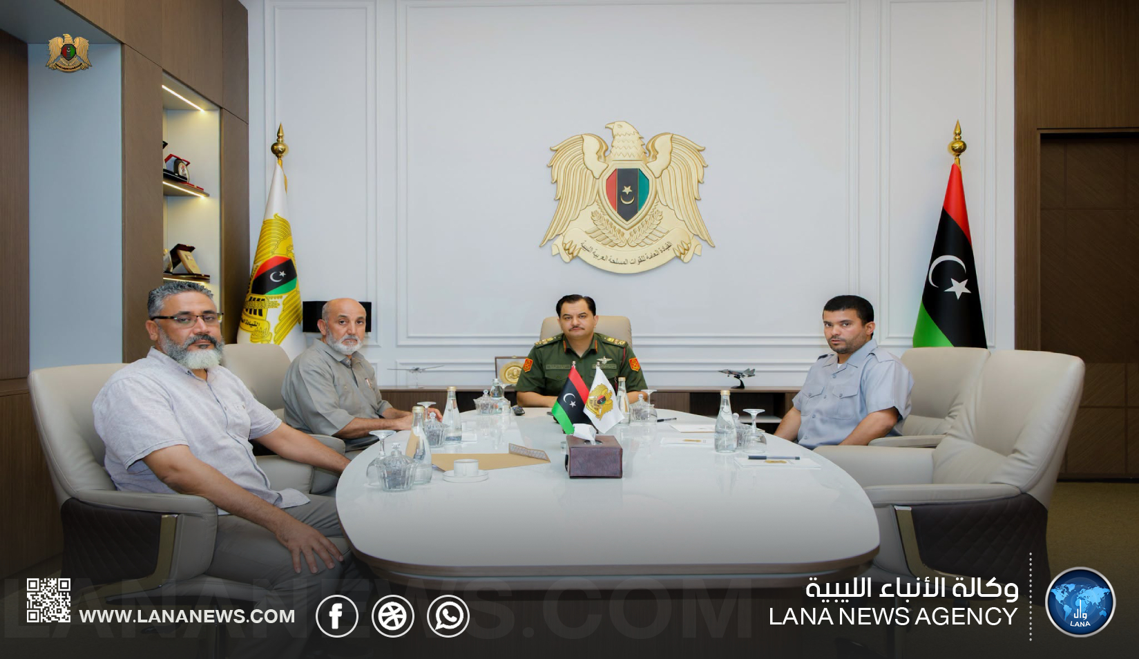 نائب القائد العام يبحث الأوضاع الخدمية في براك الشاطئ