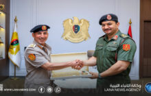 نائب القائد العام يُكرّم مدير إدارة الشهداء والجرحى والمفقودين تقديرًا لمسيرته العسكرية