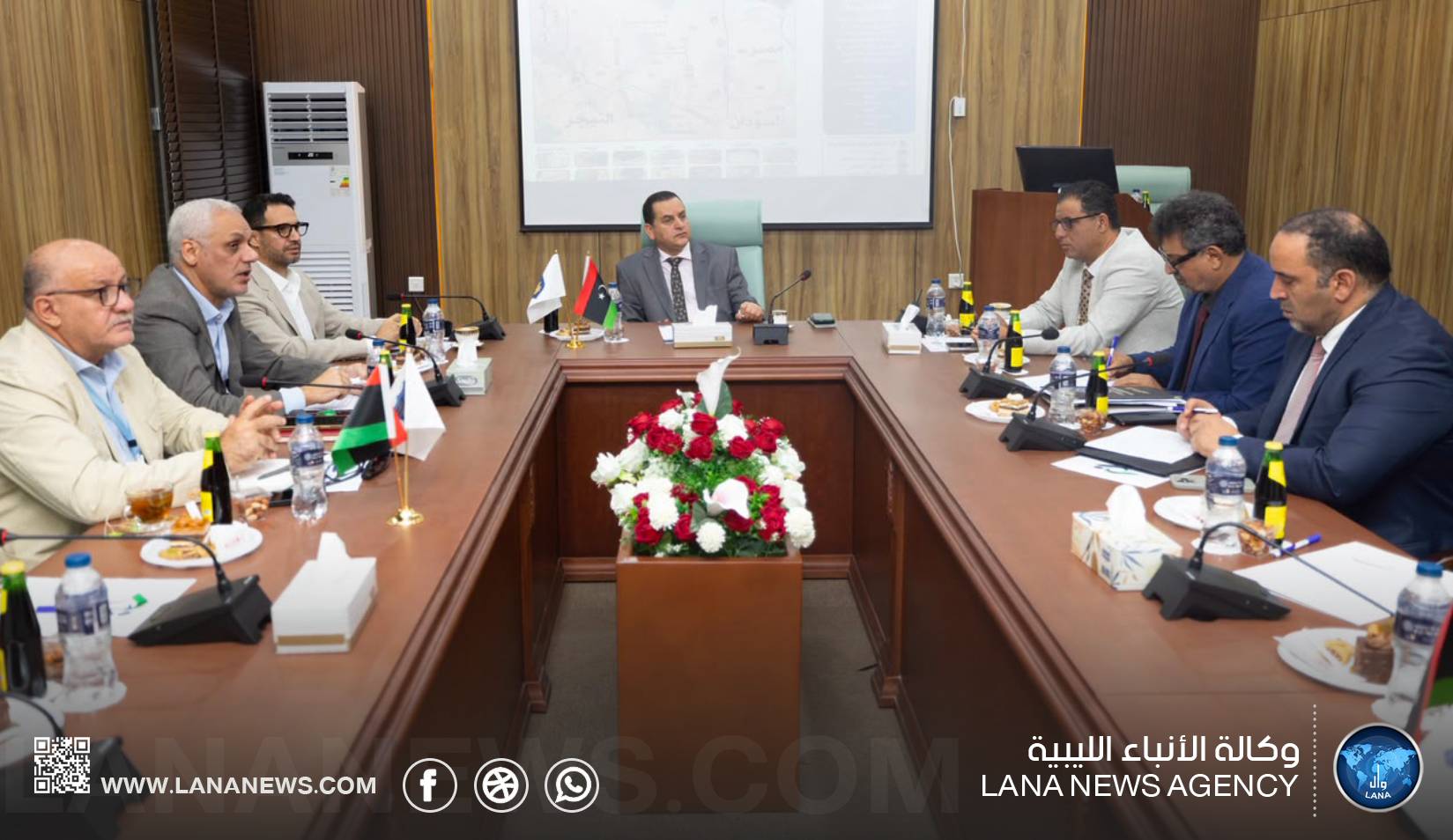 بحث تطوير ميناء جليانة وتعزيز دوره في دعم تجارة العبور