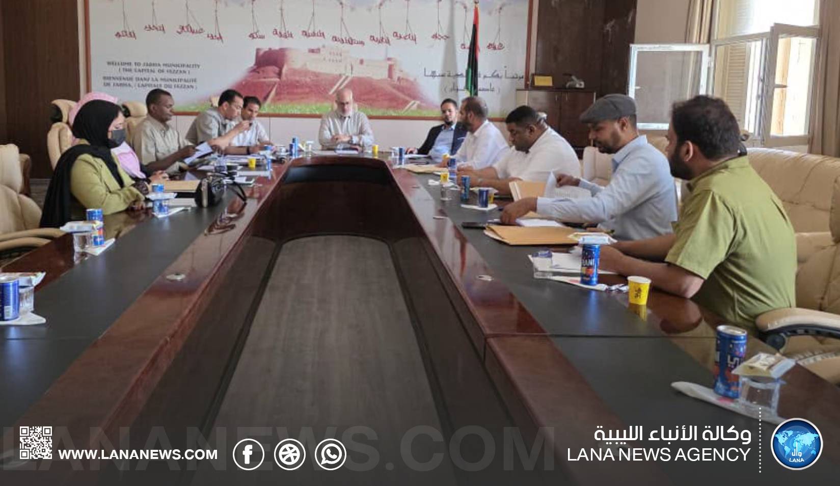 بحث تحسين الخدمات ومتابعة المشروعات الجارية بسبها