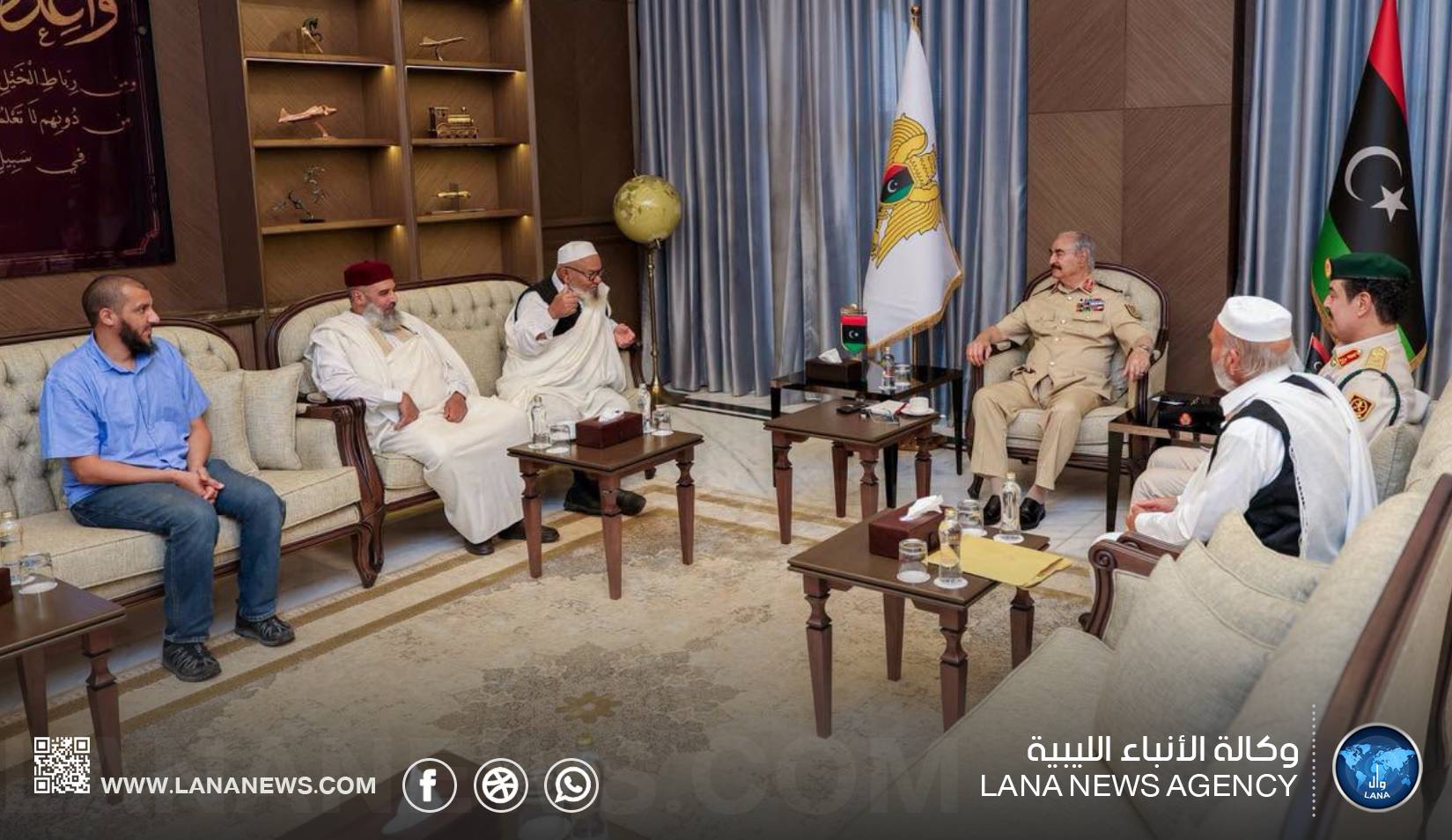  القائد العام يستقبل مشايخ قبائل الزنتان