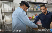 الحرس البلدي بسرت يضبط مطعمًا مخالفًا ومركبة تنقل الأغذية بطرق غير قانونية