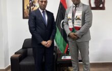 وكيل وزارة الخارجية لشؤون التعاون الدولي يجنمع مع القائم بالأعمال دولة فلسطين
