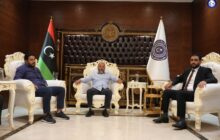 رئيس مجلس الوزراء يلتقي عددا من أعضاء نواب المنطقة الغربية