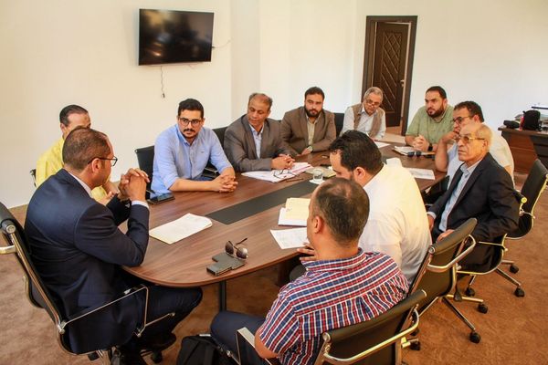 وزير الصحة بالحكومة الليبية يبحث خطط عمل مديري إدارات المستشفيات الجُدد