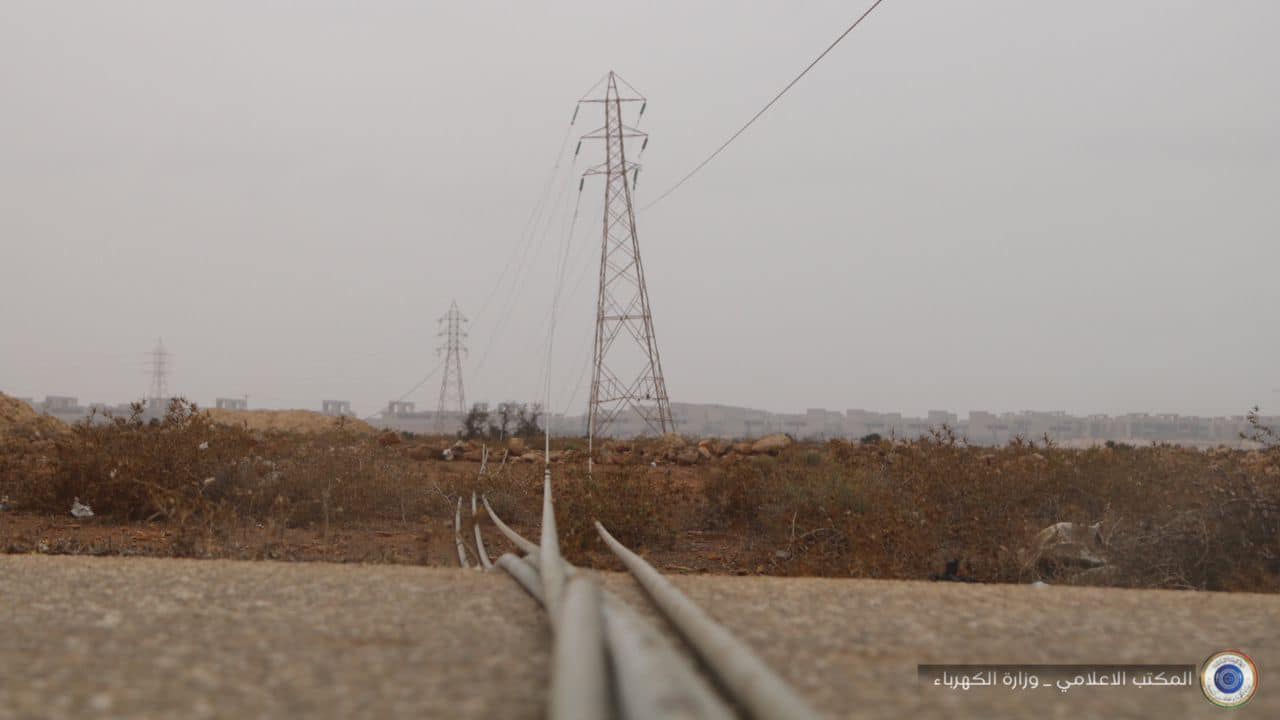 سقوط أبراج دوائر 