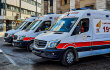 جهاز الإسعاف والطوارئ يعلن خسارة سيارتين إسعاف وانهيار جزء من فرع الجهاز في البيضاء