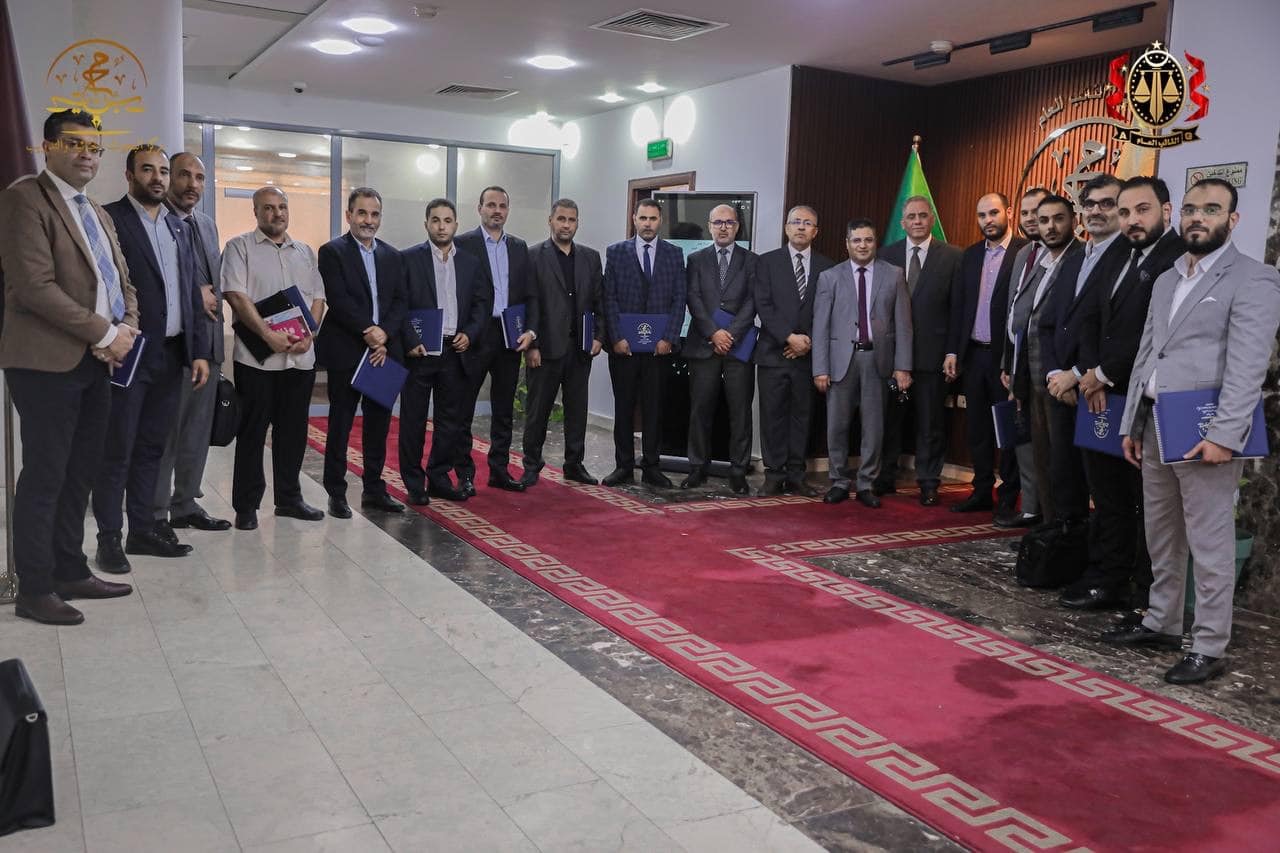 ندوة علمية تفاعلية حول استخدام التقنيات الحديثة في إجراءات التحقيق والمحاكمات القضائية.