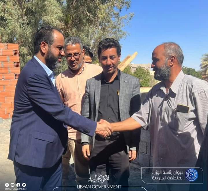 نائب رئيس مجلس الوزراء بالحكومة الليبية يقوم بزيارة تفقدية لمنطقة سمنو ببلدية البوانيس