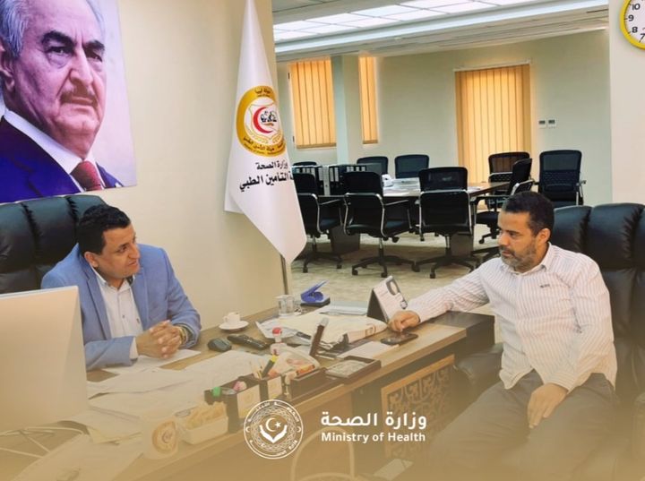 هيئة التأمين الطبي تلتقي رئيس غرفة الطوارئ الرئيسية بدرنة
