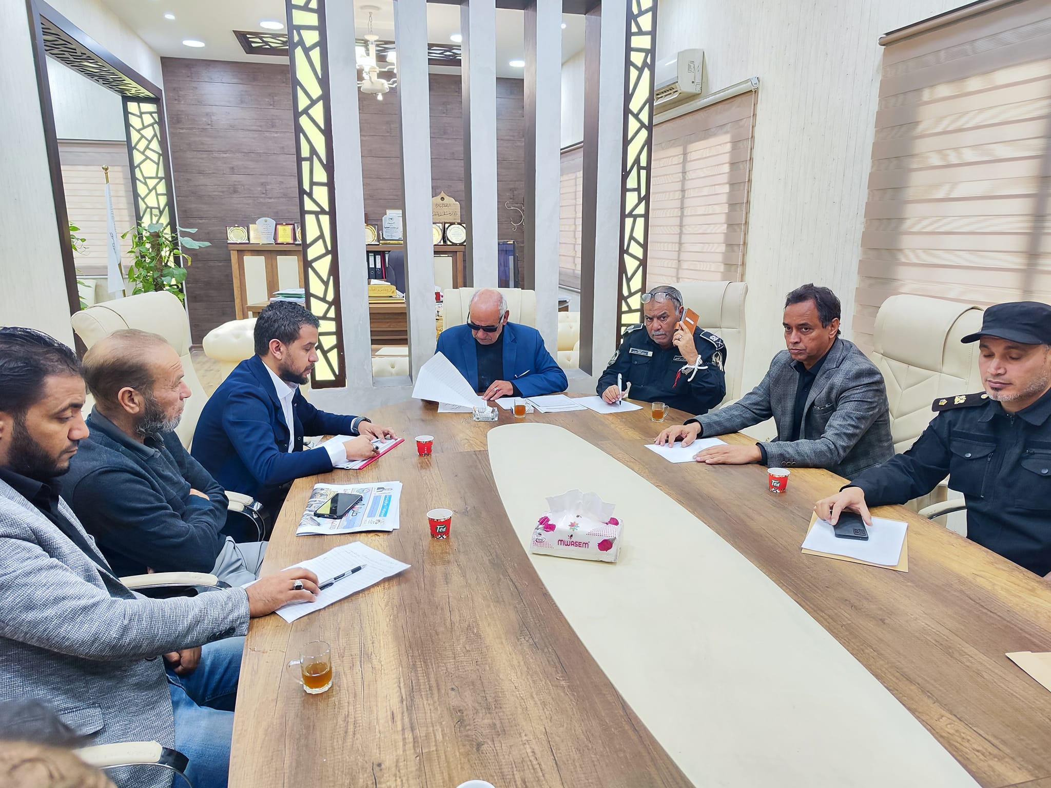 تشكيل لجنة للمرور على الصيدليات ببلدية طبرق