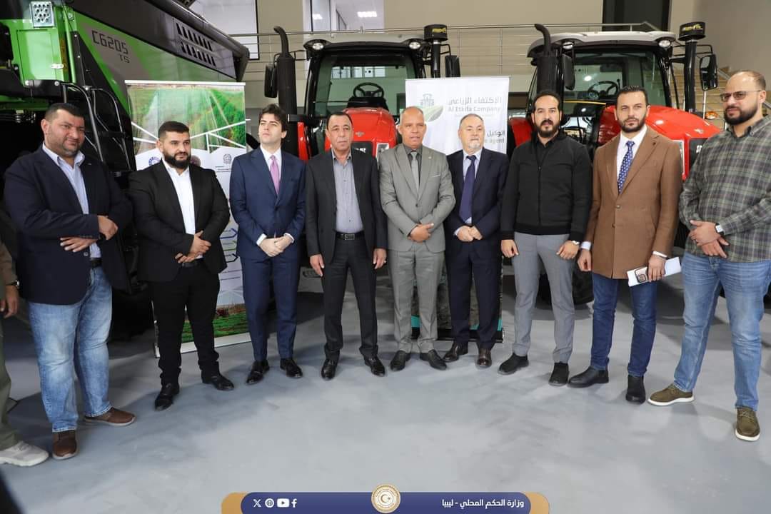 بلدية سبها تستلم معدات زراعية إيطالية حديثة