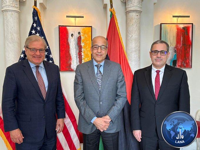 بحث استقلال مصرف ليبيا المركزي في إدارة الموارد المالية لليبيا 