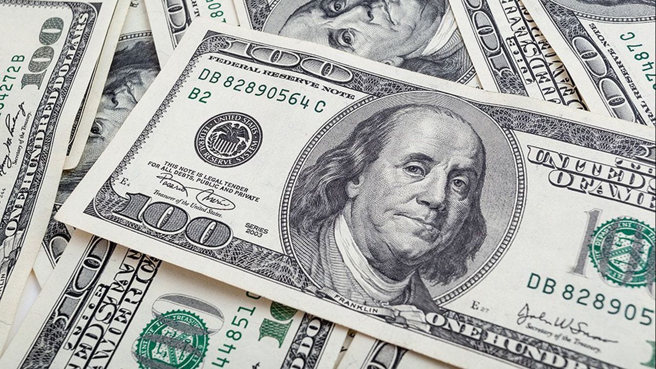 تقرير | تقلبات سعر الصرف تهدد استقرار النقد المحلي