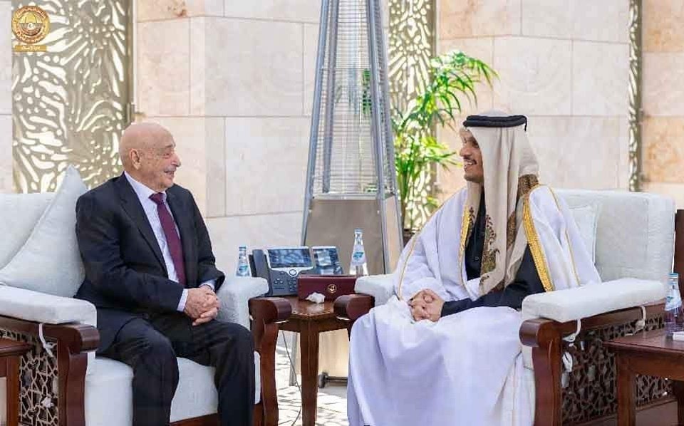 رئيس مجلس النواب يبحث مع رئيس الوزراء القطري مستجدات الأوضاع في ليبيا