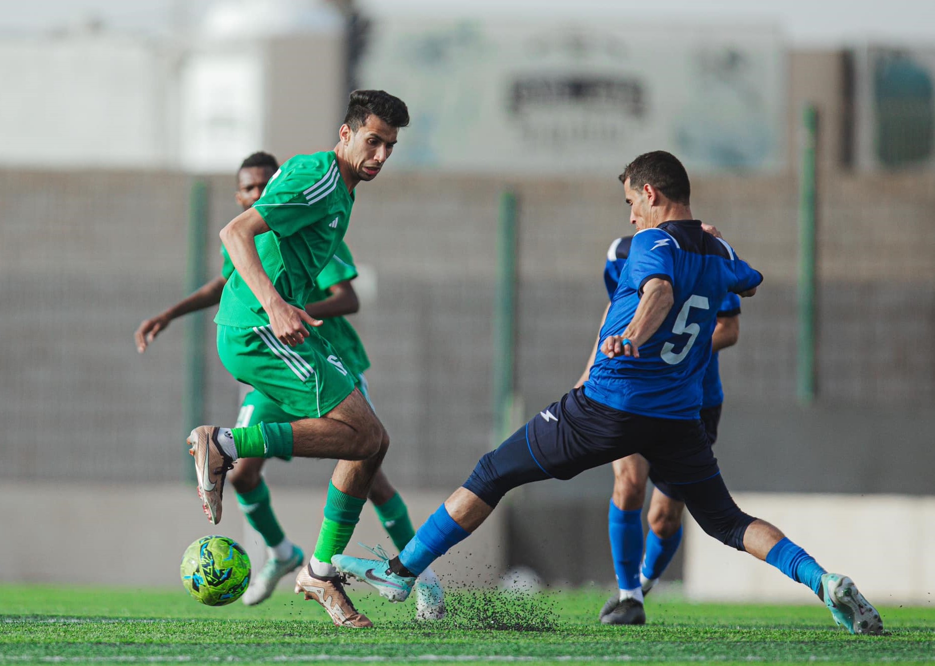 الأهلي طرابلس أول المتأهلين لسداسي التتويج.. والصقور تنتعش آماله بالبقاء في مصاف الكبار