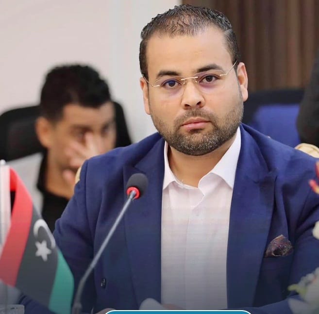 شركة الكهرباء تخاطب النائب العام رسميا لفتح تحقيق في حريق مخازن الكريمية
