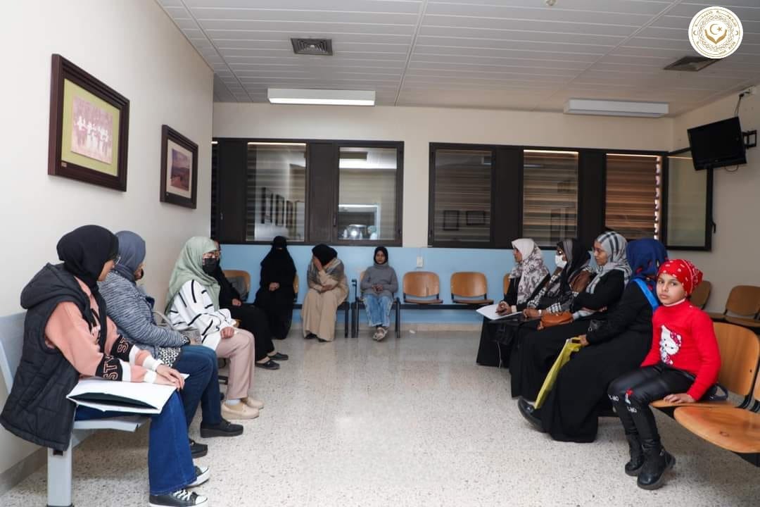 بدء المرحلة الثالثة من عمليات تصحيح اِعوجاج العمود الفقري بمركز بنغازي الطبي