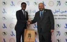 وزير الشباب بحكومة الوحدة يلتقي نظيره الصومالي