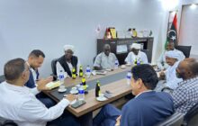 وفد الخارجية يلتقي ممثلو اللجنة المقترحة للجالية السودانية بالكفرة
