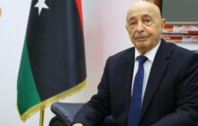 منح المستشار عقيلة صالح جائزة وسام البرلمان العربي