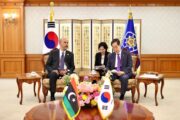 رئيس وزراء كوريا الجنوبية يعلن قرب عمل سفارة بلاده في طرابلس