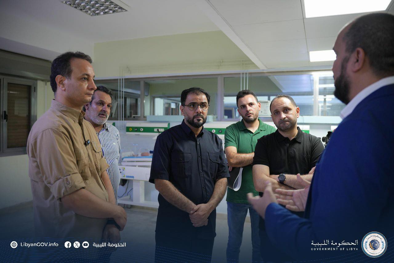 رئيس الحكومة الليبية يعطي الإذن لصيانة مستشفى الأطفال ببنغازي