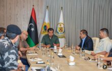 صدام حفتر يلتقي أبو زريبة ورؤساء الأجهزة الأمنية بوزارة الداخلية