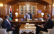 الدبيبة يُتابع أوضاع الحقول النفطية ويدعو إلى عدم السماح بإقفالها