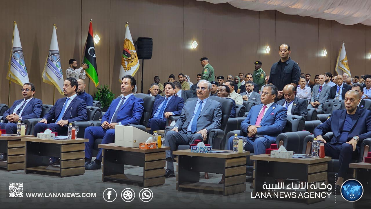 | عاجل | القائد العام للقوات المسلحة المشير خليفة حفتر يدشن مشروع الخط الجديد لمنظومة النهر الصناعي الممتد من الكفرة لمناطق الجبل الأخضر والبطنان.